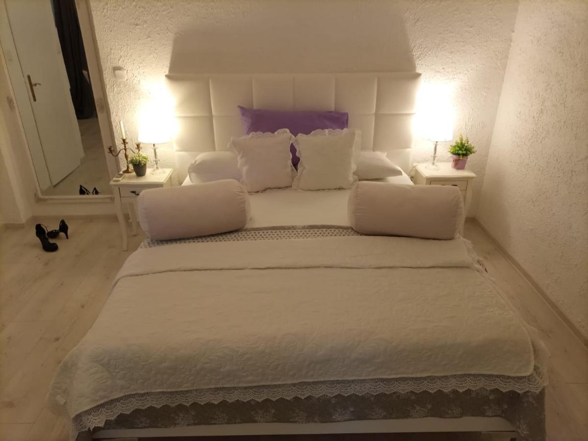 Apartment Jozefina Porec Luaran gambar